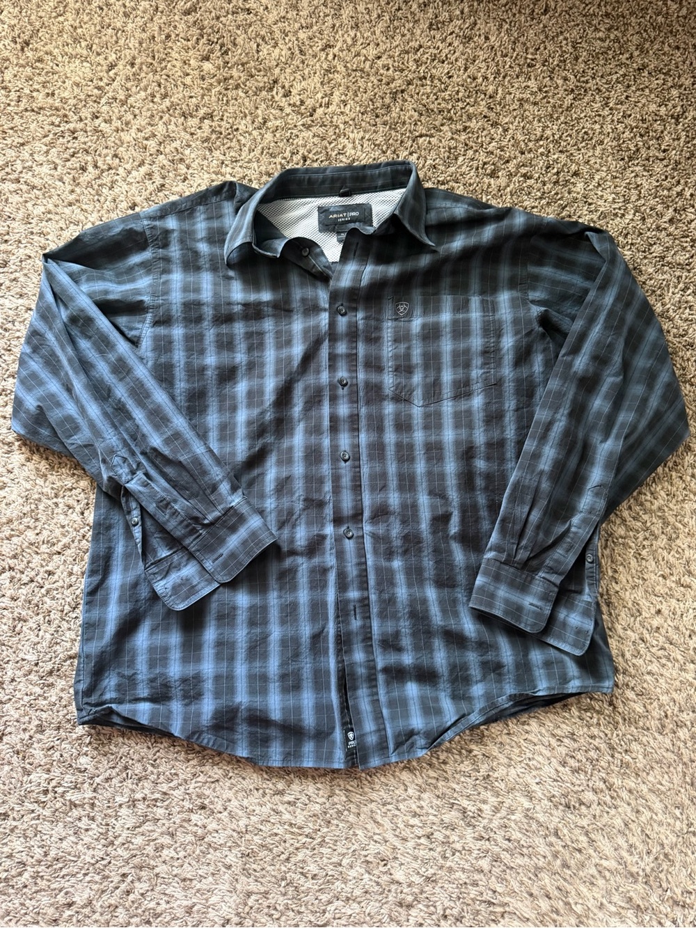 Ariat Pro Series Men's XL Plaid Long Sleeve Button Down Shirt